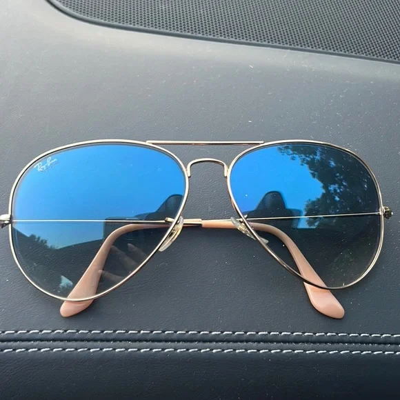 ray-ban rose gold aviators w clear blue lens NEW AVIATOR Sunglasses in Rose Gold and Clear Blue - RB3625  main image 4